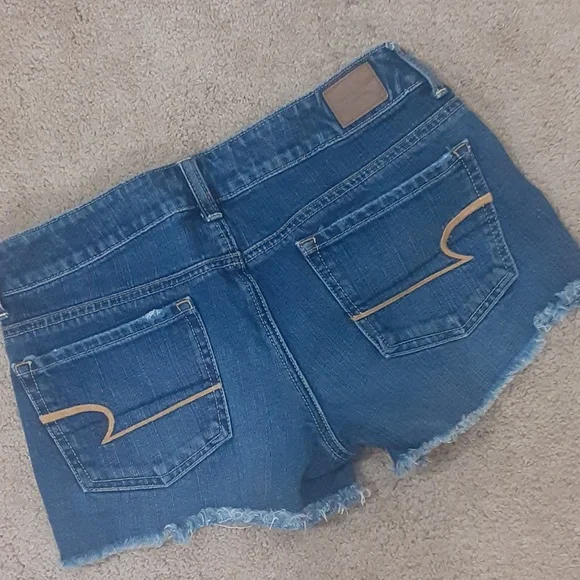 American Eagle Jean Shorts - Picture 2 of 4